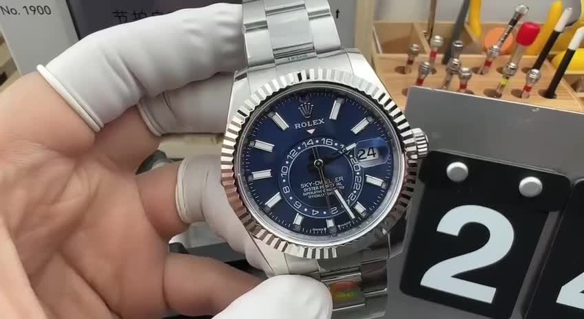 Rolex Sky-Dweller Blue Dial Stainless Steel 326934-0003 Oyster Replica-fasswatch