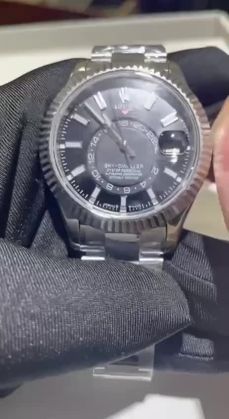 Rolex Sky-Dweller 18k White Gold Fluted Bezel Men's Watch 336934-0007-fasswatch