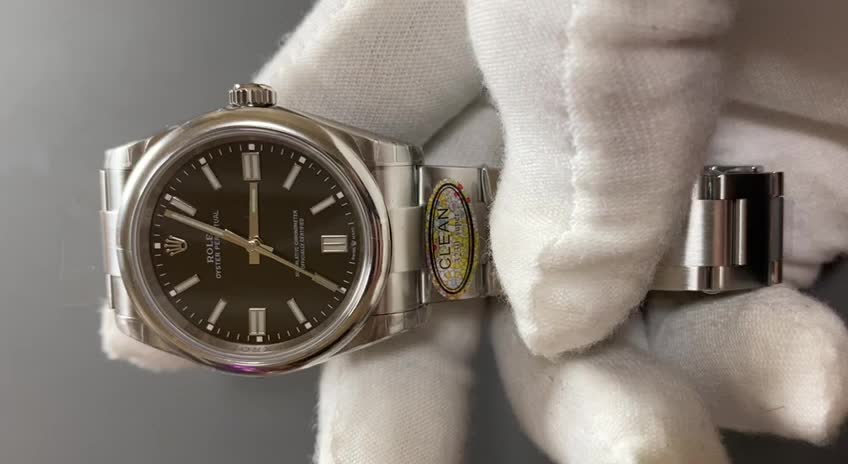 Rolex Oyster Perpetual 39mm Dark Rhodium Dial 114300DRSO-fasswatch