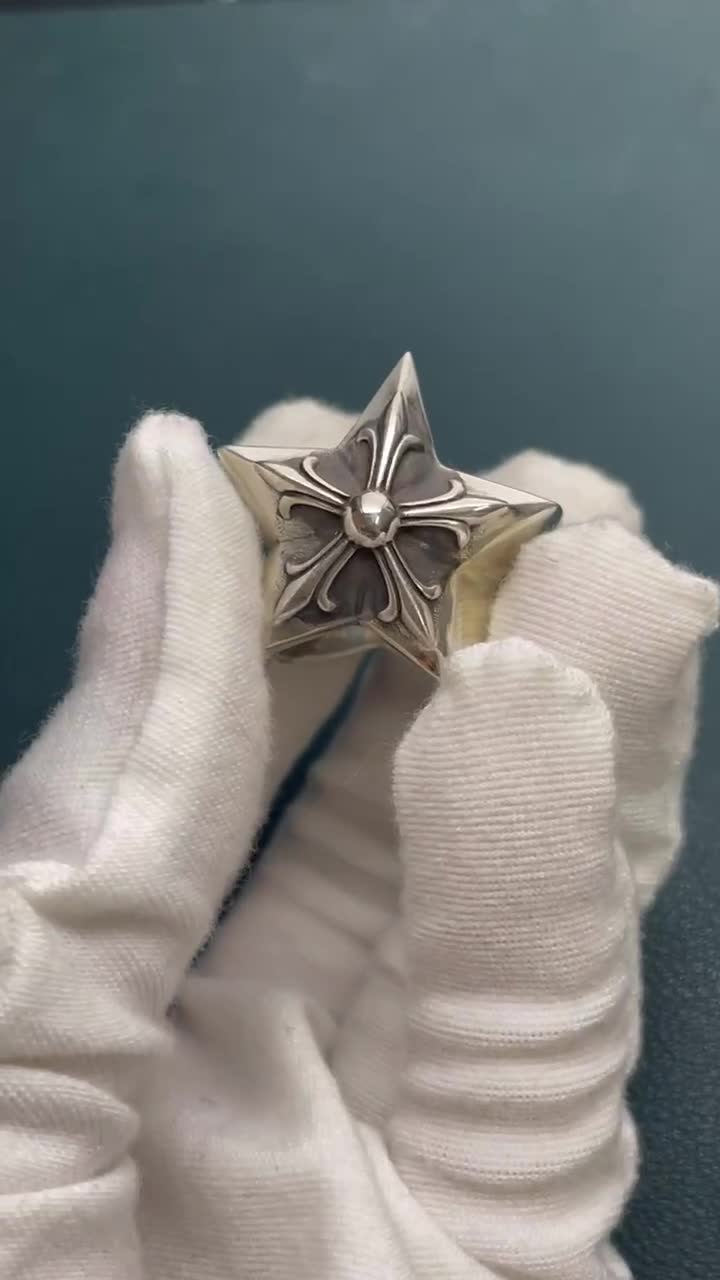 Chrome Hearts Cross Ring - Gothic 925 Sterling Silver Jewelry | David Studio