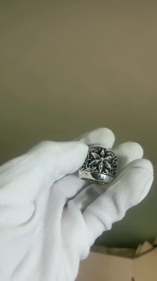 Chrome Hearts Cross Ring - Gothic 925 Sterling Silver Jewelry | David Studio