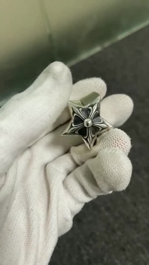 Chrome Hearts Cross Ring - Gothic 925 Sterling Silver Jewelry | David Studio