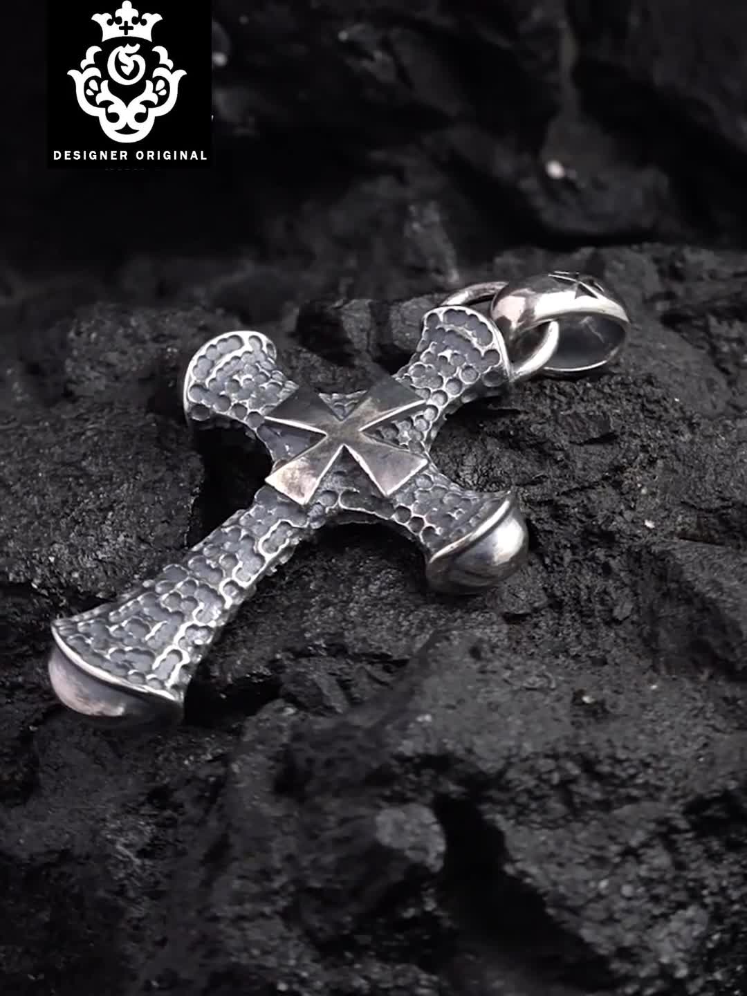 Chrome Hearts Cross Ring - Gothic 925 Sterling Silver Jewelry | David Studio