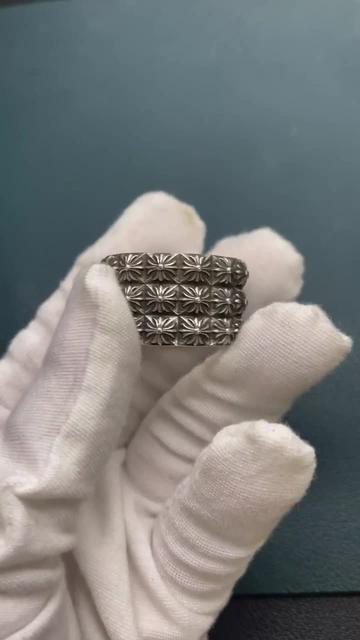 Chrome Hearts Cross Ring - Gothic 925 Sterling Silver Jewelry | David Studio