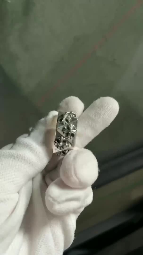 Chrome Hearts Cross Ring - Gothic 925 Sterling Silver Jewelry | David Studio