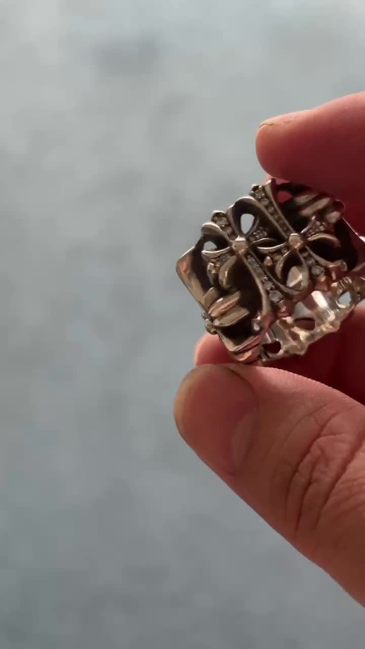 Chrome Hearts Cross Ring - Gothic 925 Sterling Silver Jewelry | David Studio