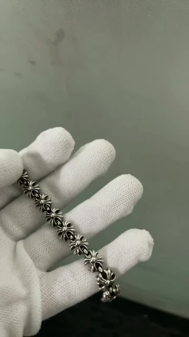 Chrome Hearts Cross Ring - Gothic 925 Sterling Silver Jewelry | David Studio