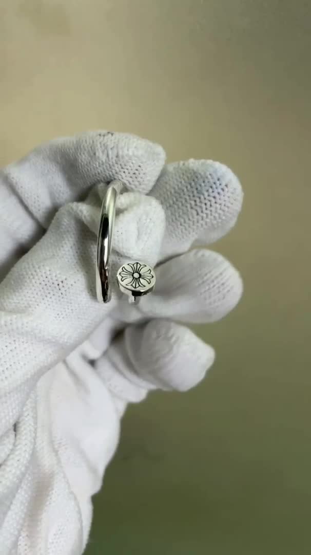 Chrome Hearts Cross Ring - Gothic 925 Sterling Silver Jewelry | David Studio