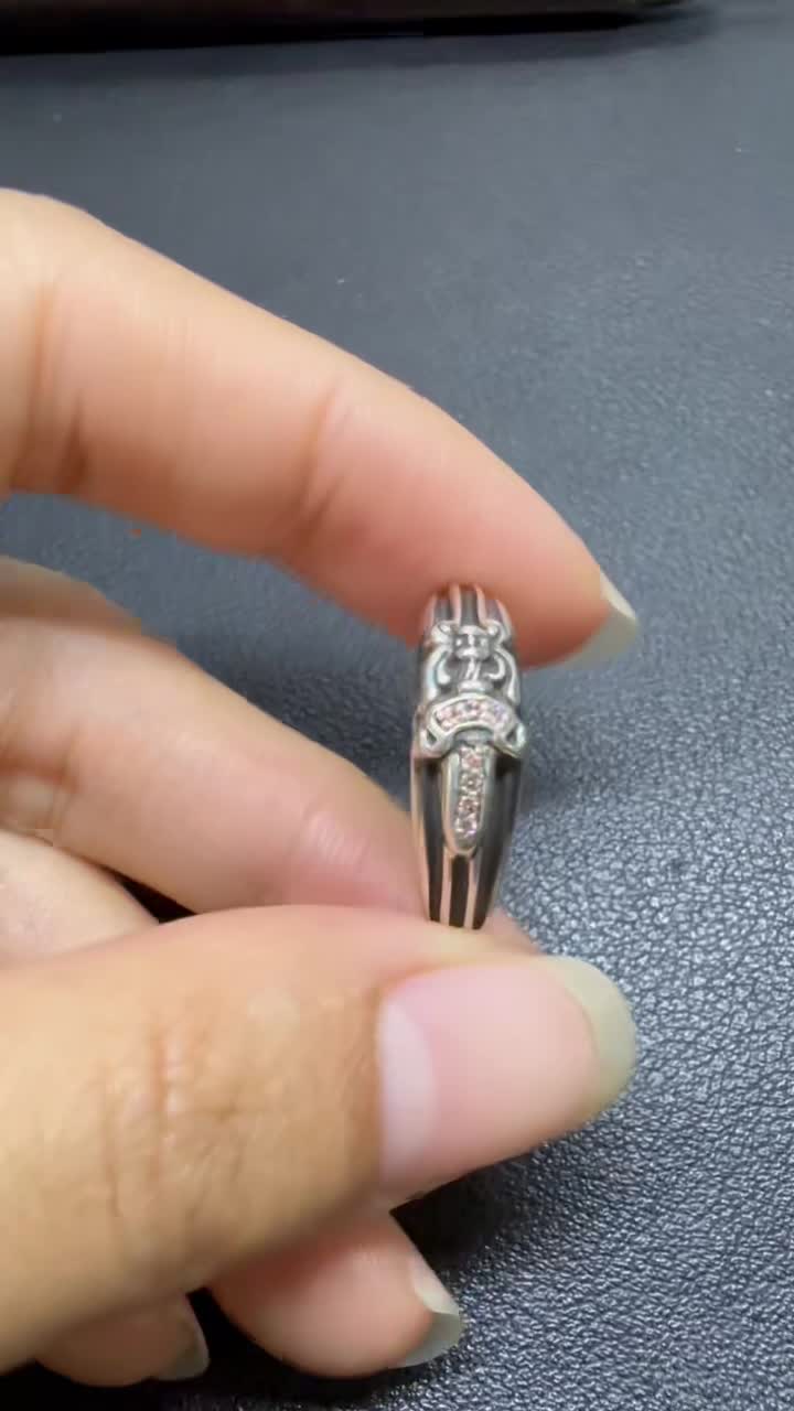 Chrome Hearts Cross Ring - Gothic 925 Sterling Silver Jewelry | David Studio