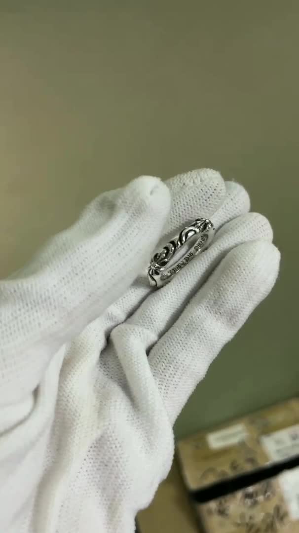 Chrome Hearts Cross Ring - Gothic 925 Sterling Silver Jewelry | David Studio