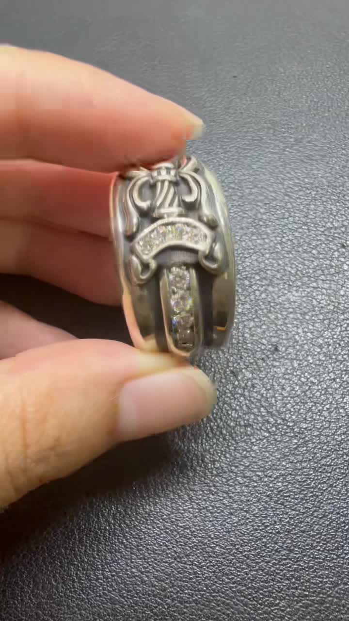 Chrome Hearts Cross Ring - Gothic 925 Sterling Silver Jewelry | David Studio